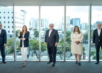 Altos directivos de Newlink Dominicana. - Fuente externa.