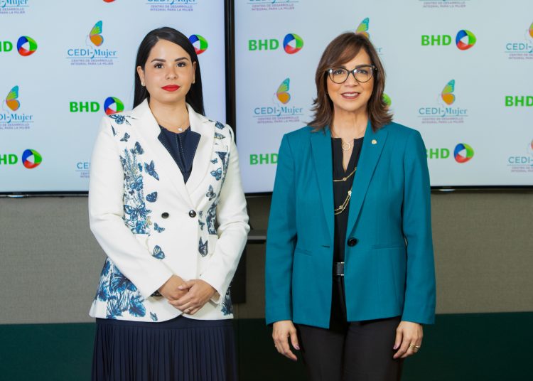 Ana Lendor y Josefina Navarro