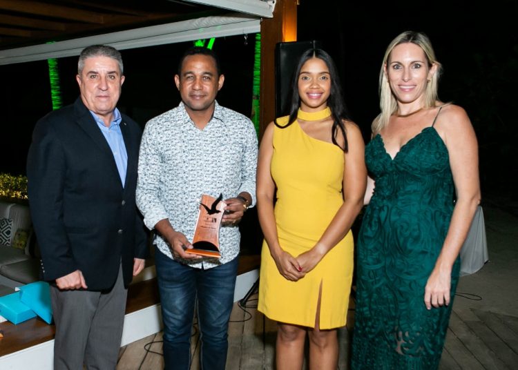 Andrés Fernéndez, Enrique Deschamps, Giselle Cedeño, Ana García-Sotoca.