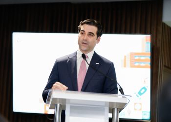 El presidente de ANJE resaltó que es impostergable que se lleve a cabo mediante la adopción de un pacto fiscal integral, debidamente consensuado y socializado con los distintos actores y sectores del país.
