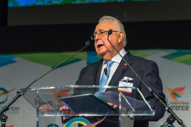 Antonio Isa Conde, ministro de Energía y Minas.