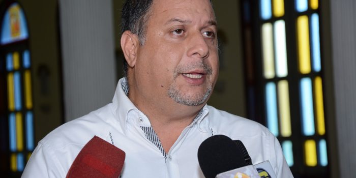 arnaldo gomez director ejecutivo del conaleche 5