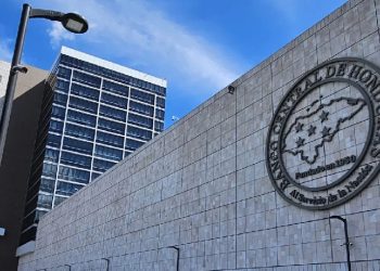 Las medidas de política monetaria, cambiaria y fiscal aplicadas por la autoridad monetaria y el Gobierno "aminoraron" en aproximadamente 1.71 puntos porcentuales la inflación interanual, enfatizó el Banco Central.
