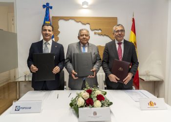 Christopher Paniagua, Juan Bolívar Díaz y José Carlos García de Quevedo. - Fuente externa.