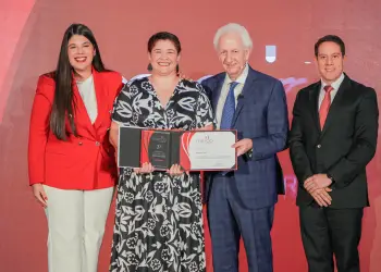 Banco BHD agregó, que también ha sido valorado como una de las empresas con los mejores equipos de comunicación.