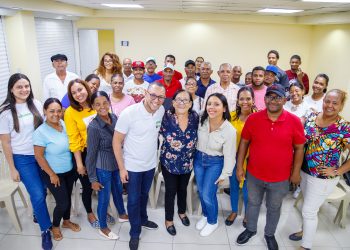 Los emprendedores y agricultores provenientes de diversos pueblos como Tabara Arriba, Peralta y Padre las Casas de la provincia de Azua han conocido sobre los principios básicos del emprendimiento.