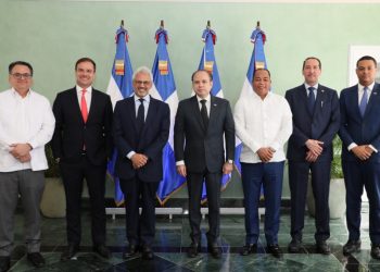 Se reconoció la importancia de la relación histórica entre Bladex y el país, que es reflejada en operaciones financieras.