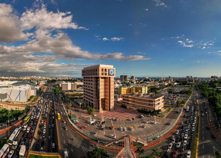 El presidente ejecutivo del Banco Popular, Christopher Paniagua, subrayó la importancia del programa.