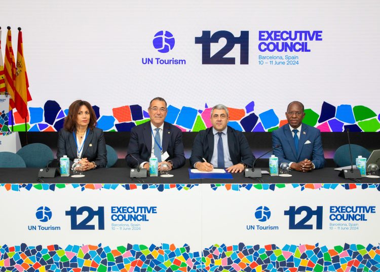 Anabel Bueno, Juan Manuel Martín de Oliva, Zurab Pololikashvili y Carlos Peguero. - Fuente externa.