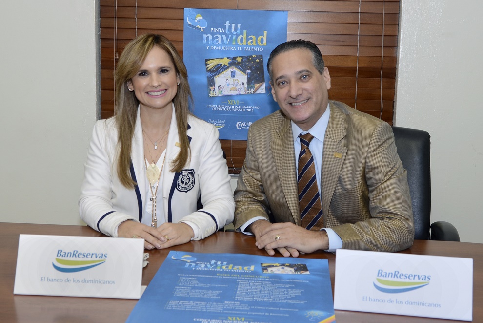 Annerys Rodríguez, directora general de Capital Humano de Banreservas y Rienzi Pared Pérez, subadministrador de Empresas Subsidiarias del Grupo Reservas.