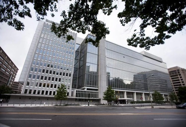 El Banco Mundial advierte que el contexto internacional y las presiones inflacionarias limitarán el crecimiento económico en América Latina y el Caribe.