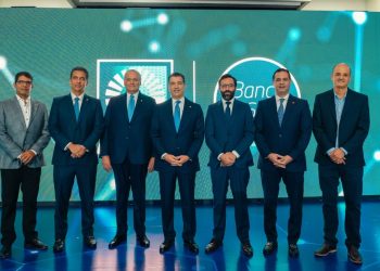 Franklin Vásquez, Francisco Ramírez, Luis E. Espínola, Christopher Paniagua, Andrés Caicedo, Robinson Bou y Álvaro Medina.