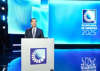 Durante la actividad se premió a los gerentes más destacados durante 2024, cuya labor sobresalió por sus resultados y el apego a los valores institucionales.