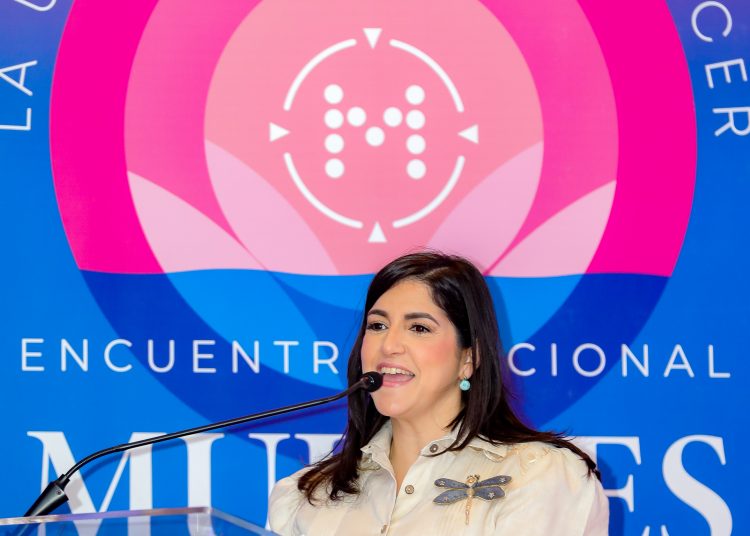 Las exportaciones hacia Estados Unidos registraron un crecimiento absoluto de USD$36.9 millones, lo que representa un aumento del 8.3%.