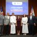 Biviana Riveiro junto a los panelistas. | Fuente externa.