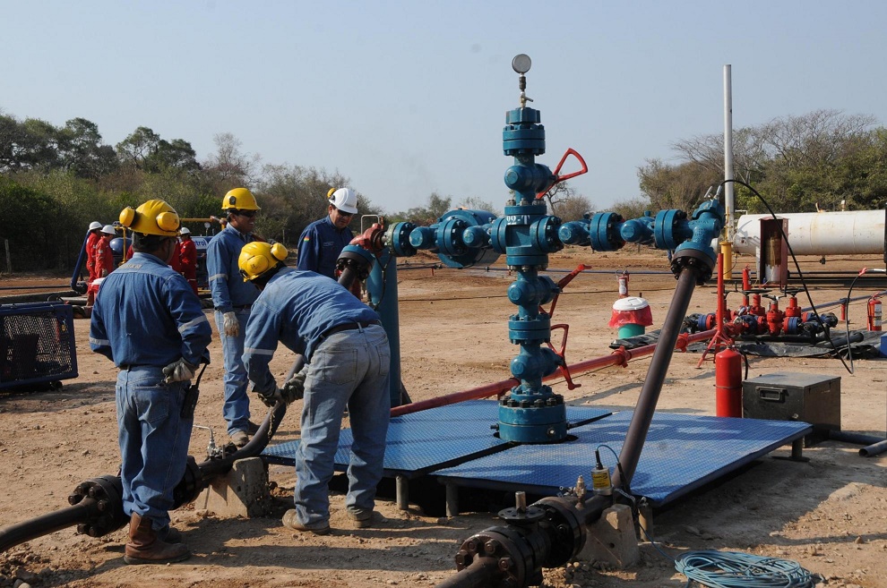 Los productores batallan por el precio del crudo.