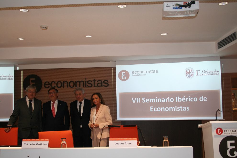 economía/macro. un brexit sin acuerdo reduciría entre 5 y 9 décimas el pib espa