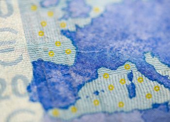 España volverá a ser la economía que más crezca entre las grandes de la eurozona en 2024 impulsada sobre todo por la demanda interna.
