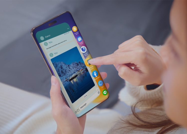 Su objetivo, más que sustituir al 'smartphone', era simplificar su uso, para que el usuario pudiera acceder a los servicios.