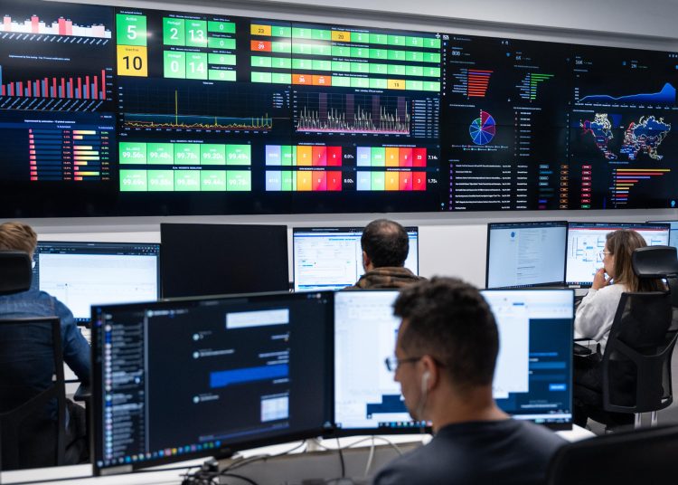 El desplazamiento hacia amenazas silenciosas también está impactando la operación cotidiana de los equipos de seguridad.