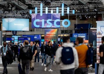 Mark Patterson ha sostenido que Cisco lleva "más de 30 años" apostando por empresas innovadoras en mercados maduros y disruptivos, por lo que la entrada en el campo de la IA generativa "se alinearía perfectamente" con su hoja de ruta.