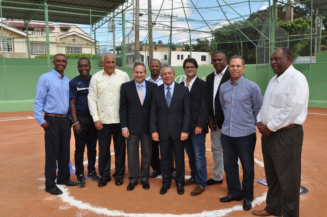 La CND prometió la remodelación de 80 estadios de béisbol de aquí al 2017, de los cuales acaba de entregar 32.