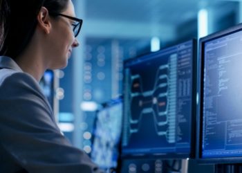 Los servicios administrativos y oficinas de servicios auxiliares representaron el 68.5% del total de ventas de las TIC.