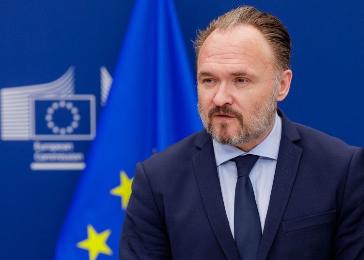 Dan Jorgensen alerta en Bruselas de una posible crisis energética sin precedentes.