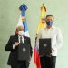 El embajador ecuatoriano, Enrique Cadena junto al canciller Roberto Álvarez. | Fuente externa.