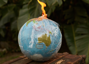 Eventos climáticos como los incendios forestales del Verano Negro, que ocurrieron entre 2019 y 2020, así como las fuertes inundaciones de octubre de 2022 en la costa este de Australia, le costaron juntos unos 3,000 millones de dólares australianos. - Pexels.