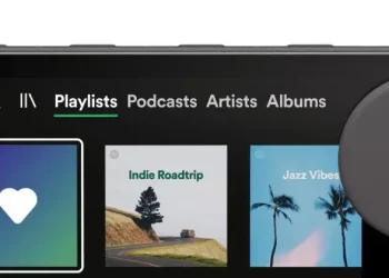 Spotify recomienda a los usuarios que restablezcan su Car Thing a la configuración de fábrica y desechen su dispositivo "siguiendo las pautas locales de desechos electrónicos".