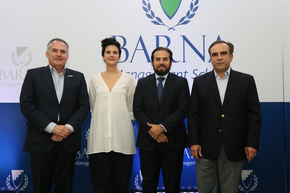 carlos valiente, amelia vicini, ryan larrauri y celso juan marranzini.