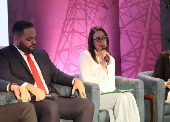 Así lo afirmó Carolina León al participar en el conversatorio sobre el nuevo Reglamento de Generación Distribuida, realizado por la ADIE.