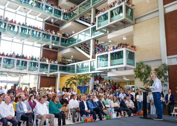 Reafirmó la necesidad de que el país convierta la sostenibilidad en una cultura.