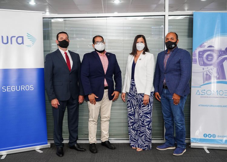 Charles Sánchez, Riquelmy Ulloa, Gina Jiménez Y Manuel González Abud.