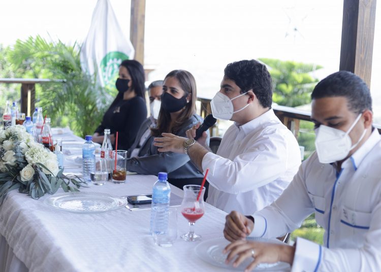 Citan iniciativas que pueden apuntalar el avance de la provincia como centro de producción.