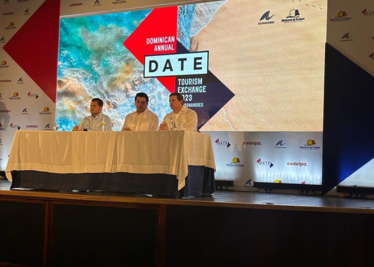 En el evento se reveló que en mayo se emitirá una resolución que busca impulsar una transición a los hoteles para eliminar el plástico de manera gradual. | Fuente externa.