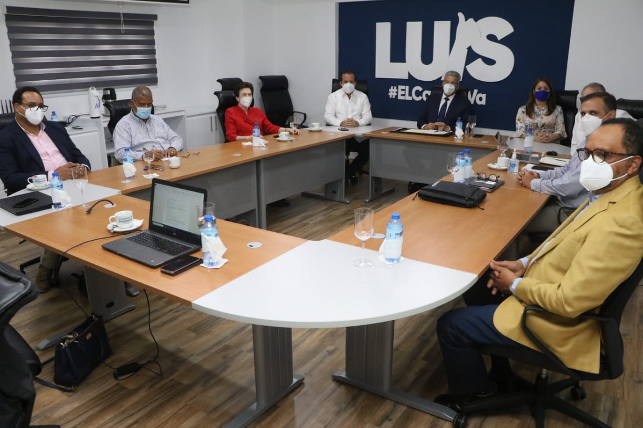 comisión de transición de luis abinader