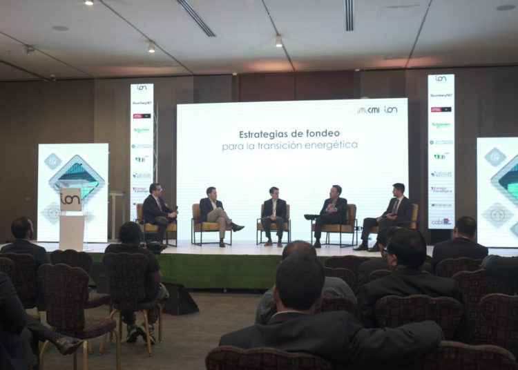 Se enfatizó en la importancia de los activos renovables en la comercialización de energía. | Fuente externa.