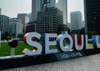 El consumo privado aumentó un 0.3%, en contraste con el retroceso del 0.1% registrado en abril-junio. | Fuente externa.