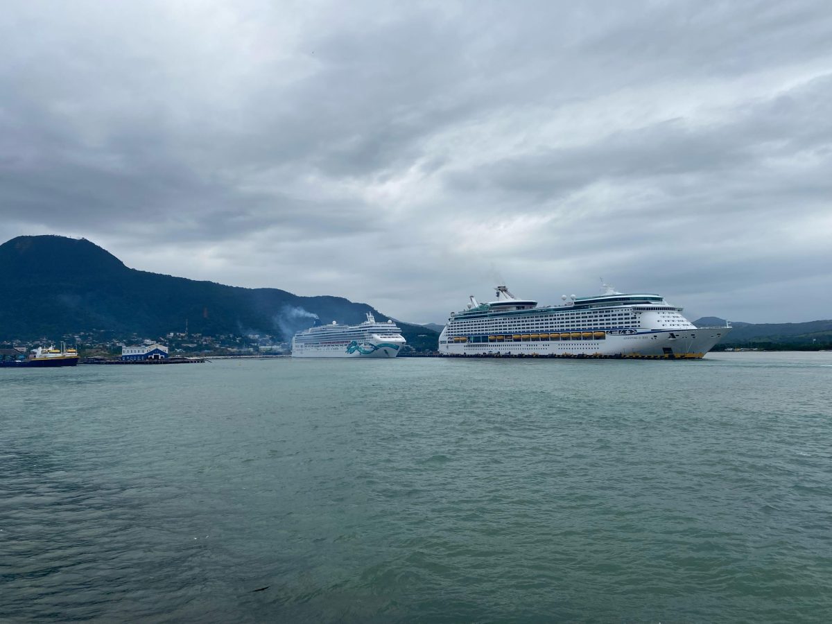 Cruceros atracados en el puerto de Puerto Plata, una puerta de entrada clave para el turismo en la región norte de la República Dominicana. Fuente elDinero.