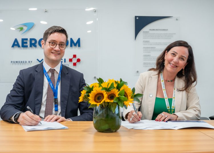 La alianza con la iniciativa global Hidden Disabilities Sunflower permitirá ofrecer cordones de girasol gratuitos en el área de pre check-in para que pasajeros con discapacidades no visibles puedan comunicar discretamente sus necesidades al personal aeroportuario.