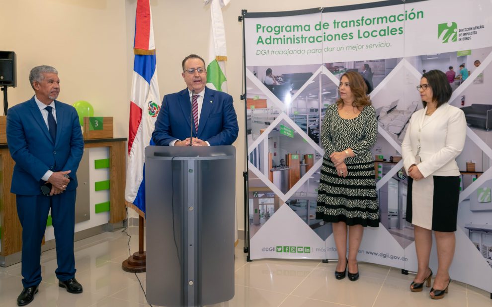 dgii inauguracion megacentro 11