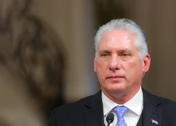 Díaz-Canel llamó a reducir la dependencia de las importaciones de productos terminados.