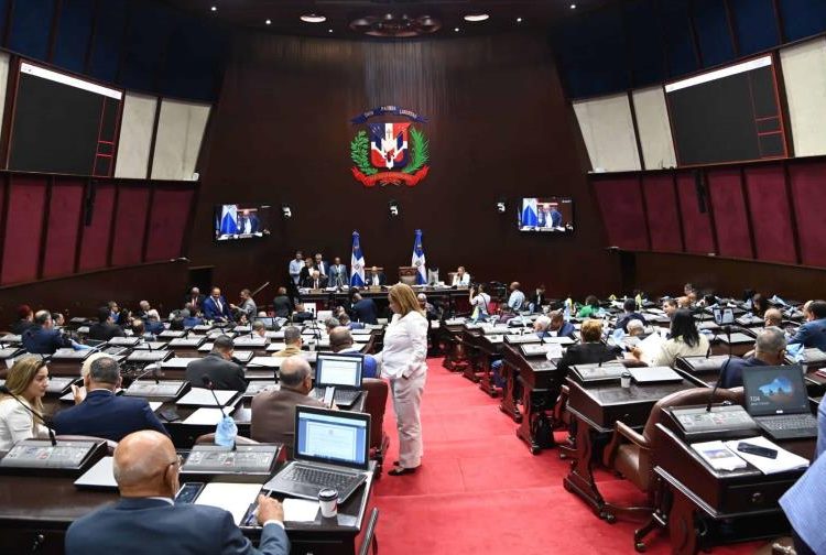 En el informe que emitió la Comisión Bicameral que analizó el Presupuesto explica que las estimaciones de los ingresos y fuentes financieras.