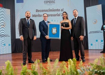 Vlamirdi Ruiz, Gabriel Haché Ortiz, Annia Diaz y José Francisco Martich. - Fuente externa.