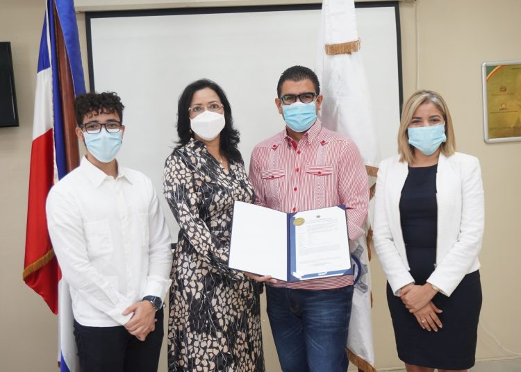 Onapi entrega patentes