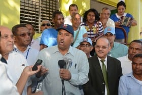 Onofre Rojas presidió las labores de limpieza en la zona en nombre de la Comisión Presidencial.