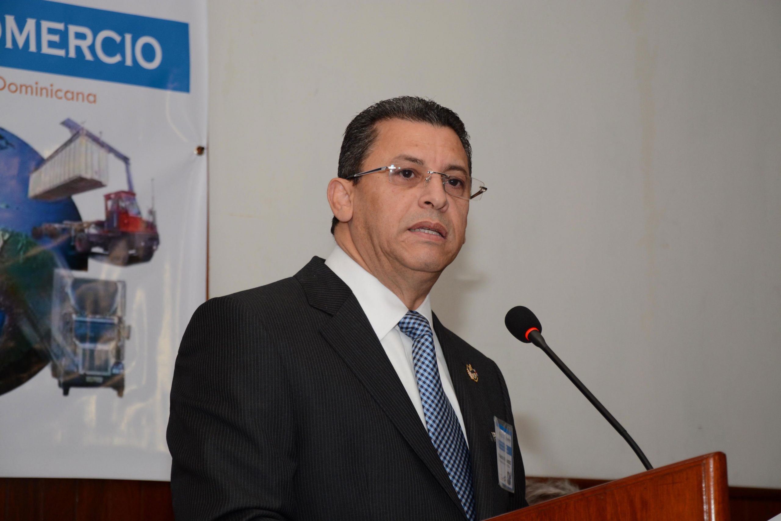 El director general de Aduanas, Fernando Fernández. | Lésther Alvarez