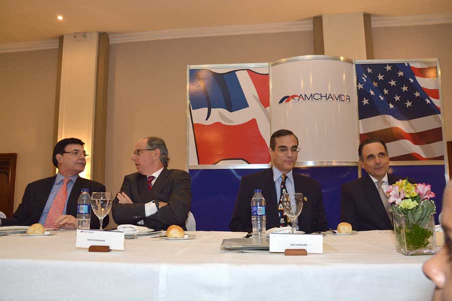 José Luis Cordeiro, ingeniero mecánico del Instituto Tecnológico de Massachusetts, fue el orador invitado al Almuerzo Cámara Americana de Comercio el tema principal fue la energía/LÉSTHER ÁLVAREZ